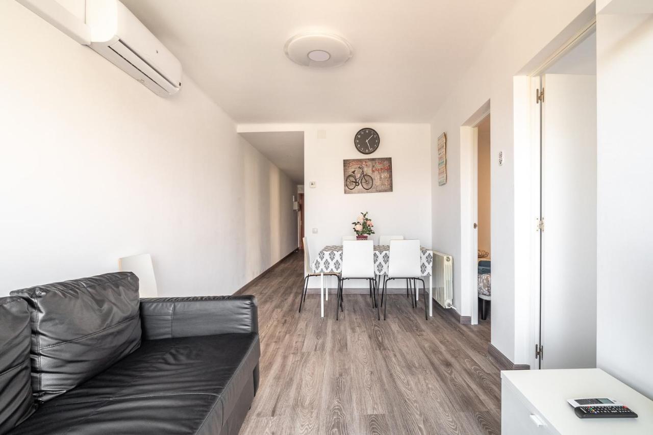 Lovely Apartment Barca 2 圣阿德里安-德贝索斯 外观 照片