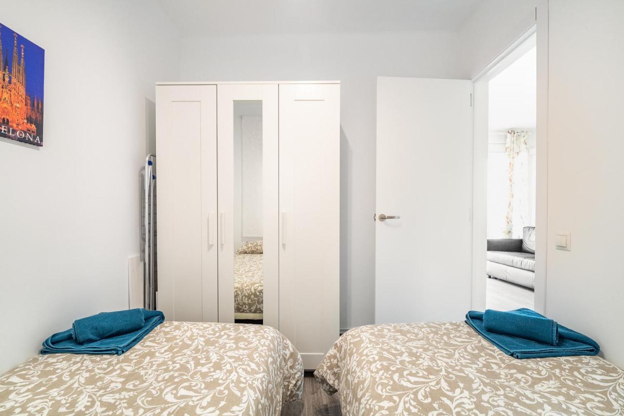 Lovely Apartment Barca 2 圣阿德里安-德贝索斯 外观 照片