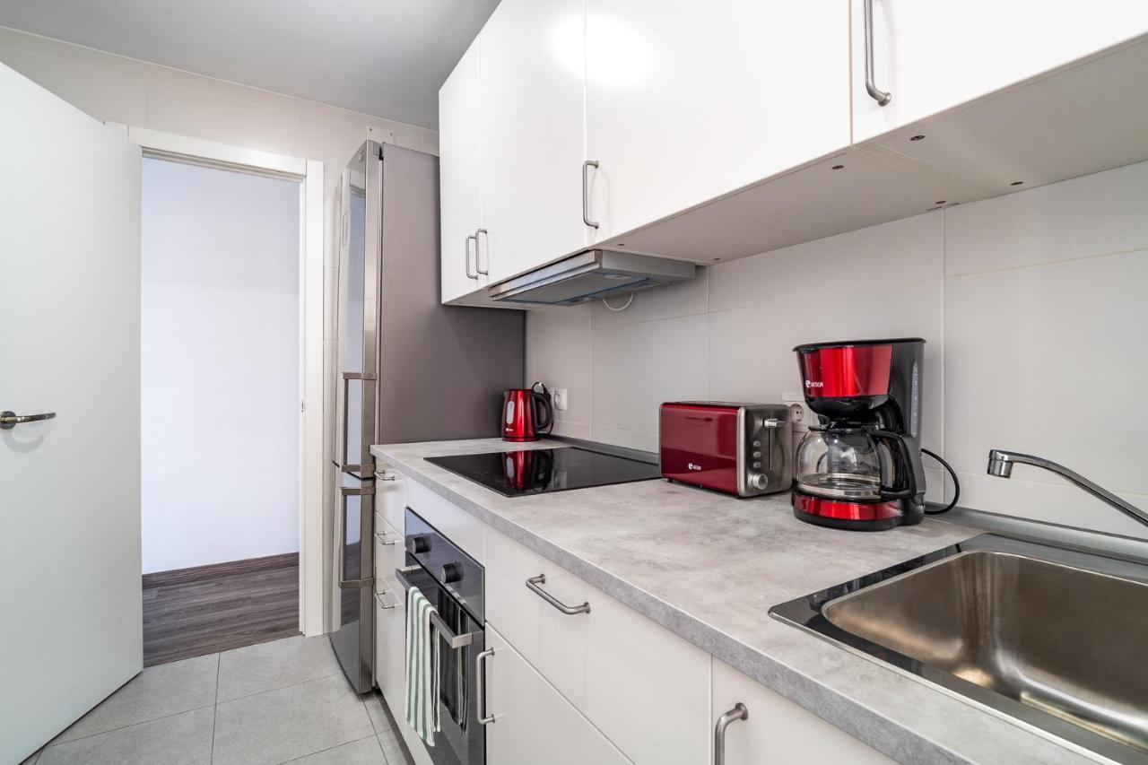 Lovely Apartment Barca 2 圣阿德里安-德贝索斯 外观 照片